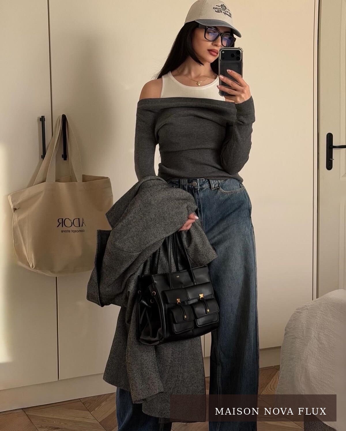 Onyx Mini Crossbody