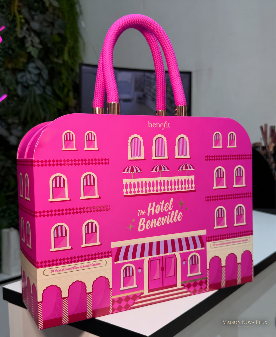 Benefit The Hotel Beneville Beauty Advent Calendar