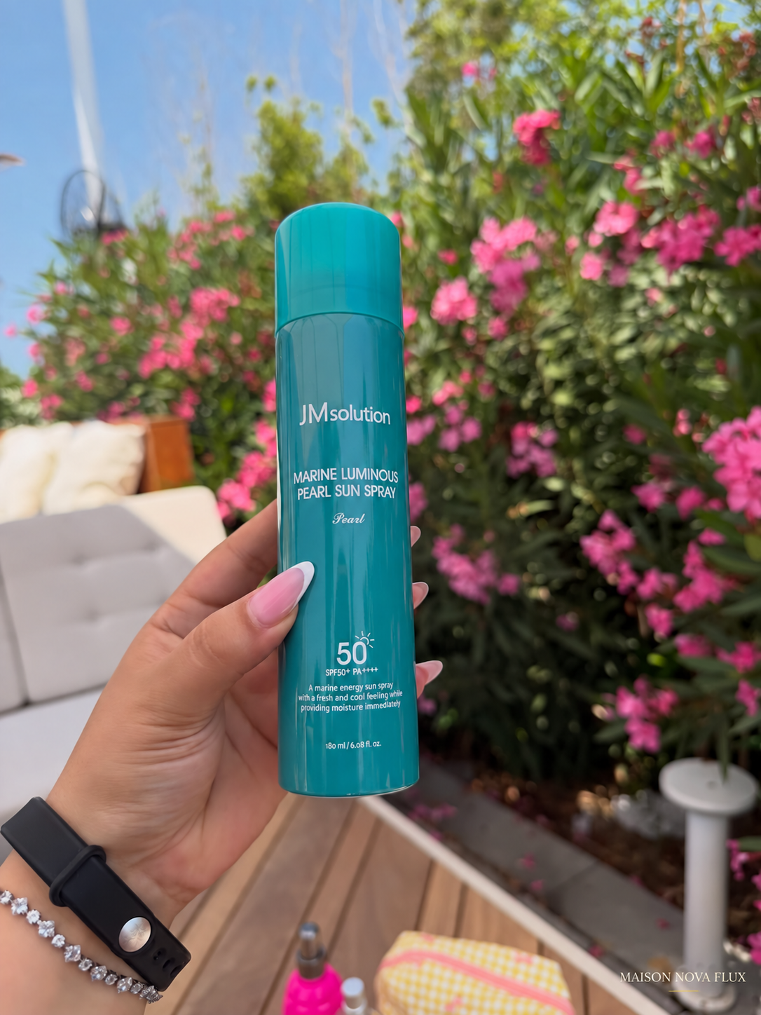 JMsolution Marine Luminous Pearl Sun Spray SPF50+